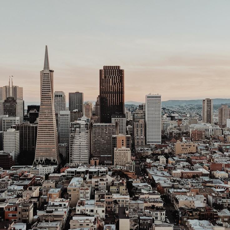 Parents evaluating schools in United Kingdom